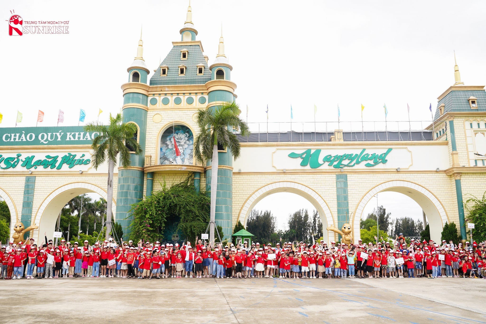 Tổng kết chuyến du lịch ngoại khoá tại HAPPY LAND cùng SUNRISE CENTRES